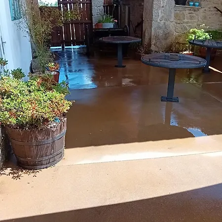 게스트하우스 O Corazon Da Ribeira Sacra *